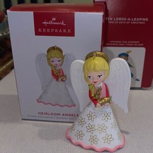Hallmark 2023 HEIRLOOM ANGELS #8 Series Keepsake Christmas Ornament